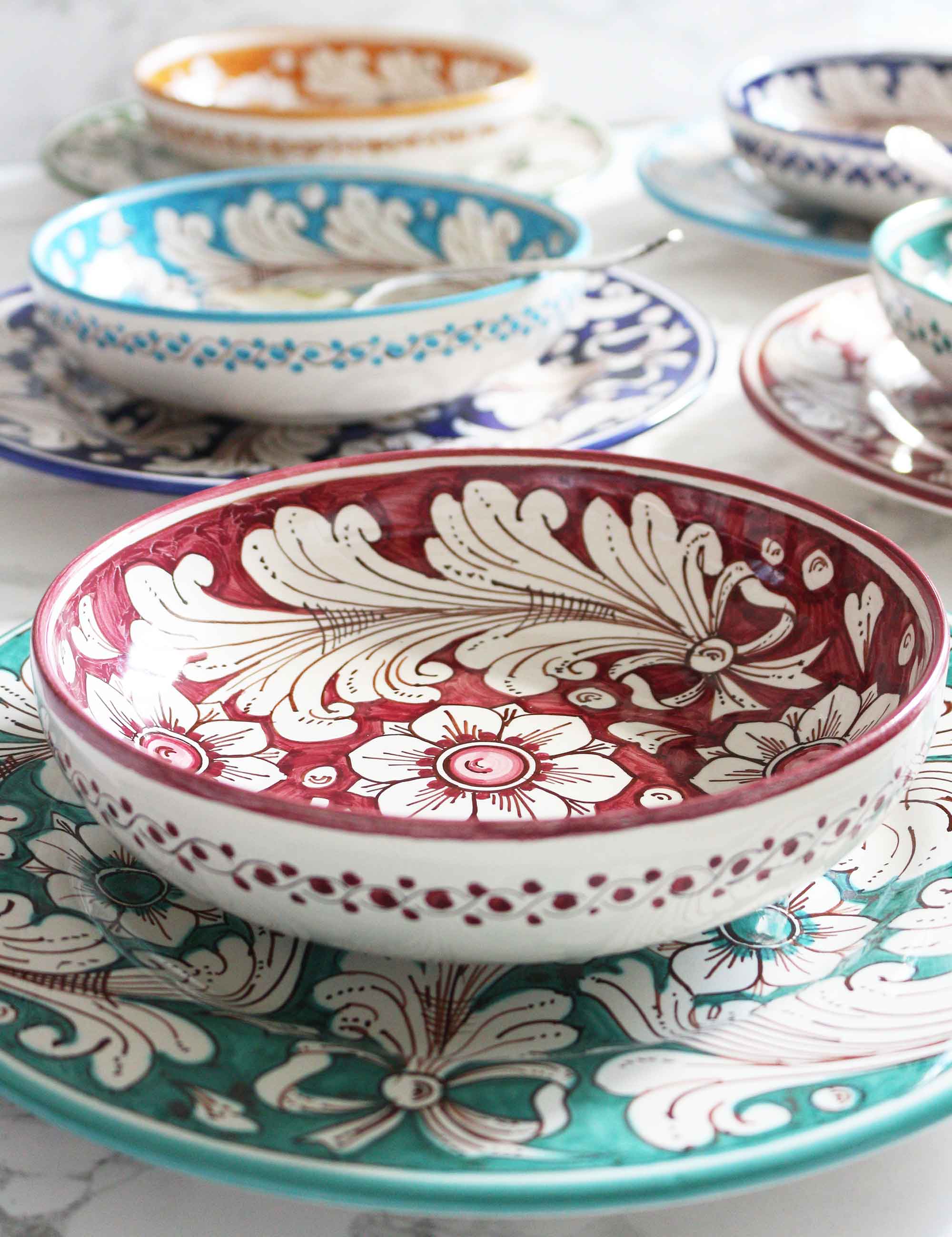 https://www.ceramichemaremoro.com/wp-content/uploads/2020/04/COPPA-VERDE-ACQUA-E-ROSA-ANTICO.jpg